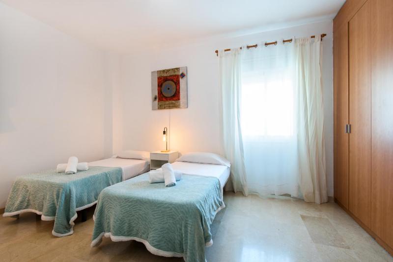NEW ROYAL TORREQUEBRADA BEACH ideal for families & groups - image 11