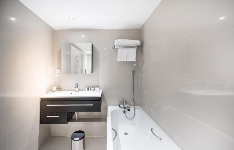 Standard Room image 3