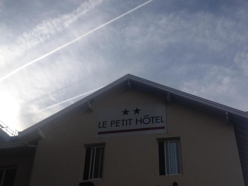 Le Petit Hôtel - image 6