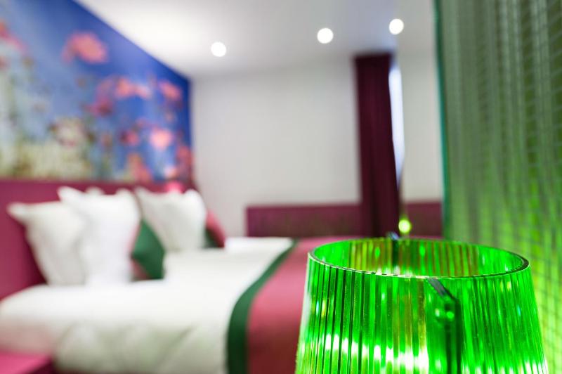 Superior Double Room image 4