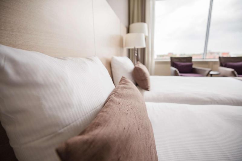 Comfort Twin Room image 3