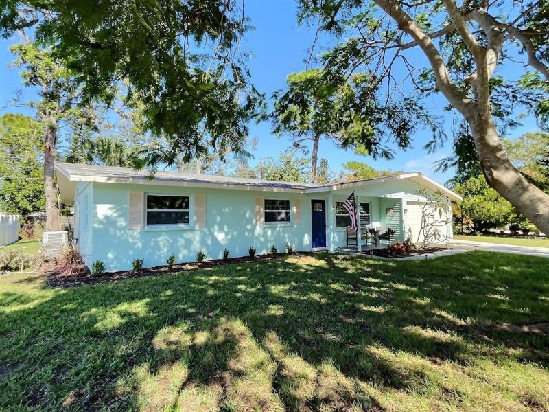 NEW Warm modern bliss just 10 minutes from Siesta Key beaches and downtown Sarasota - image 49