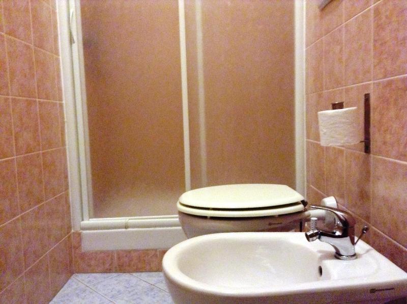 Triple Room image 2