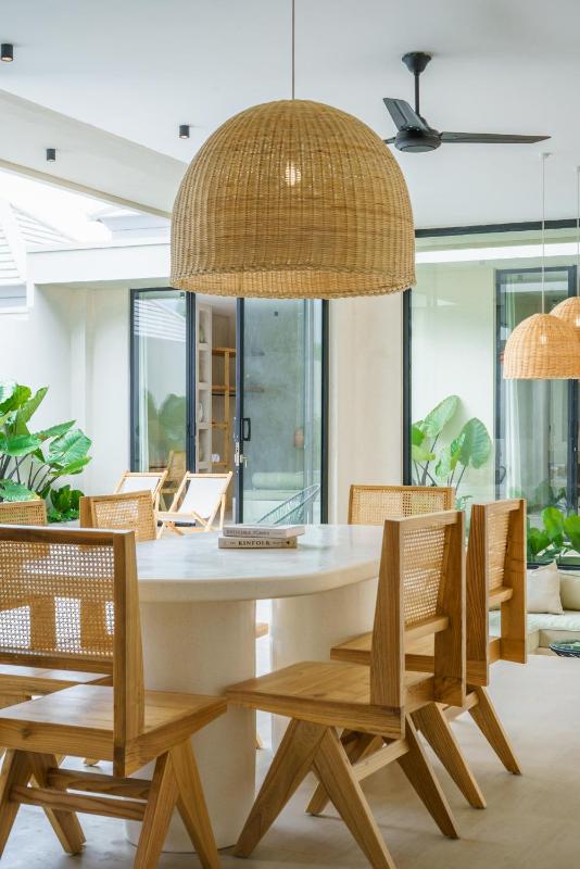 Villa Tilos - Stylish & Chic 2BR Mediterranean Villa in Canggu! - image 42