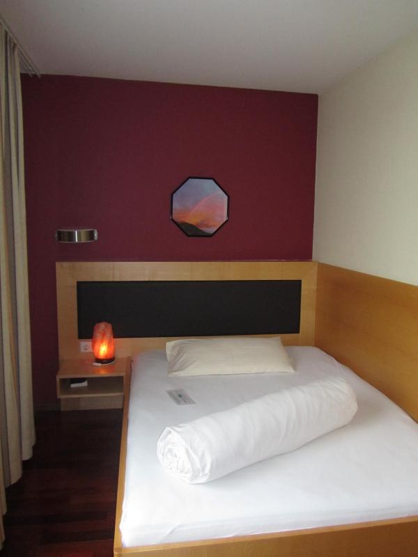 Single Room Superior image 1