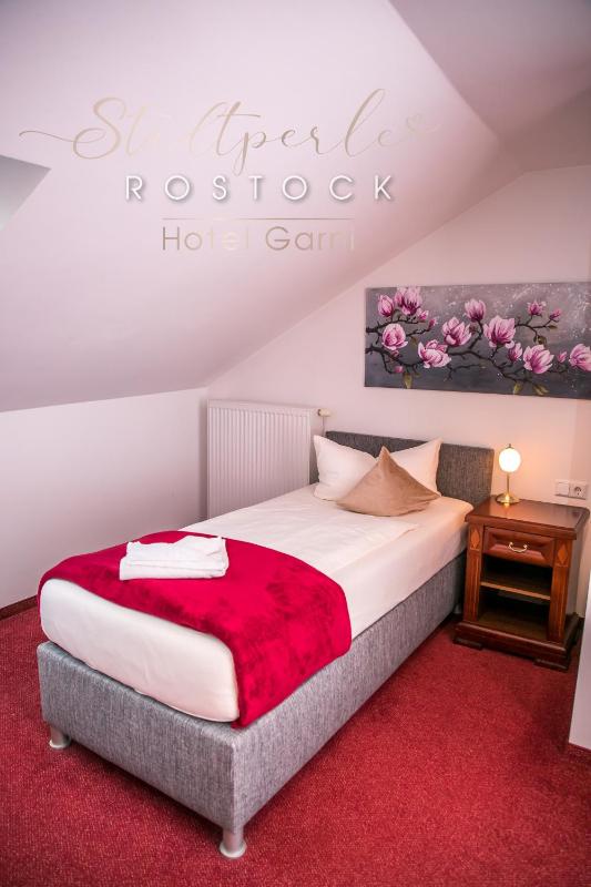 Single Room image 2