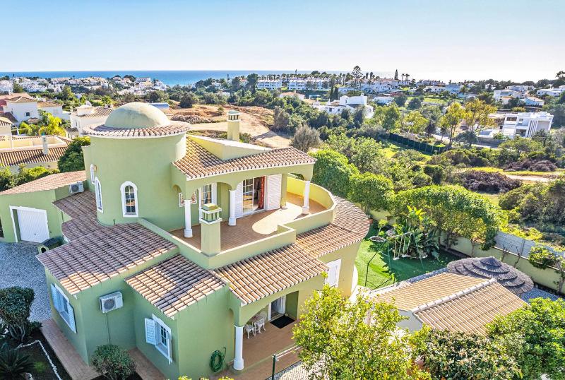 Villa San Juan - Refúgio tranquilo com piscina aquecível e jardim em Carvoeiro - image 5