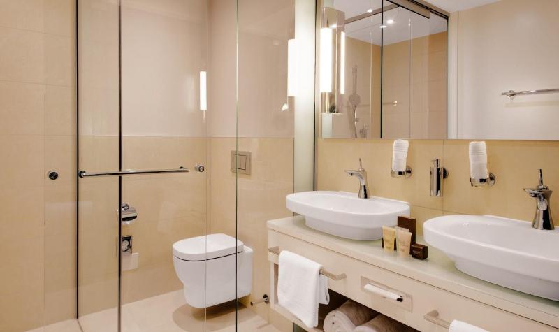 Suite image 3