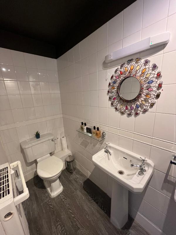 Double Room image 2