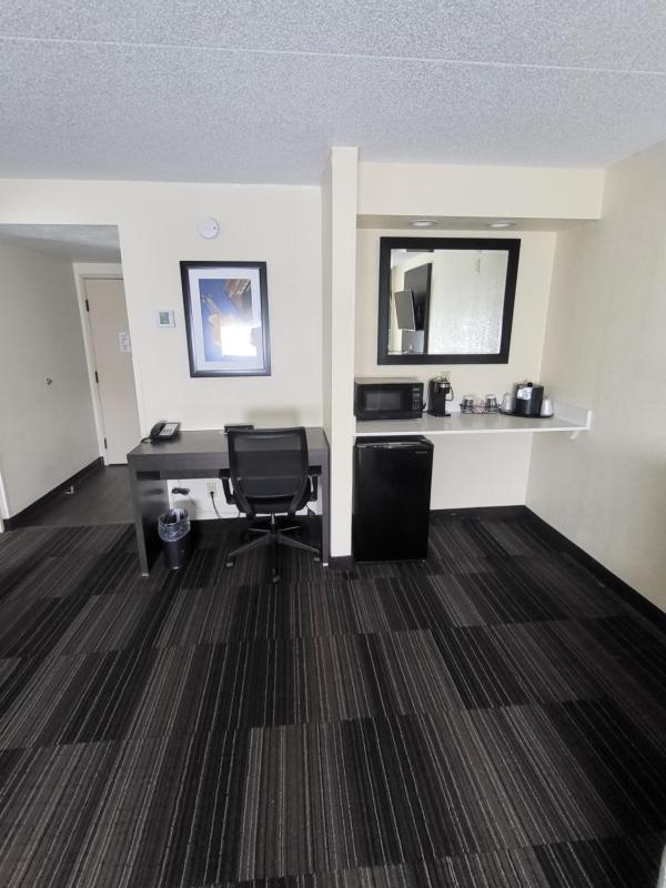 King Suite image 2