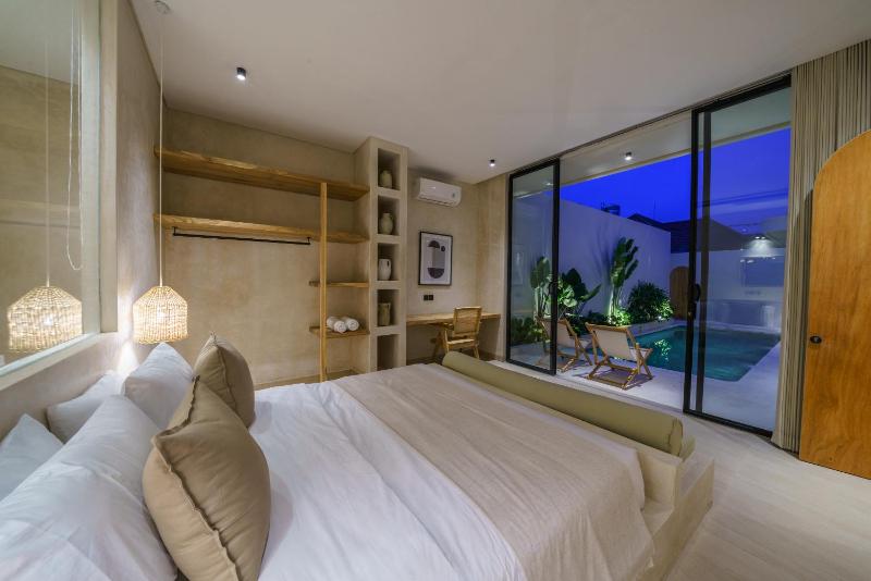 Villa Leros - Modern Chic 2BR Mediterranean Villa in Canggu! - image 20