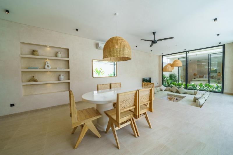 Villa Leros - Modern Chic 2BR Mediterranean Villa in Canggu! - image 31