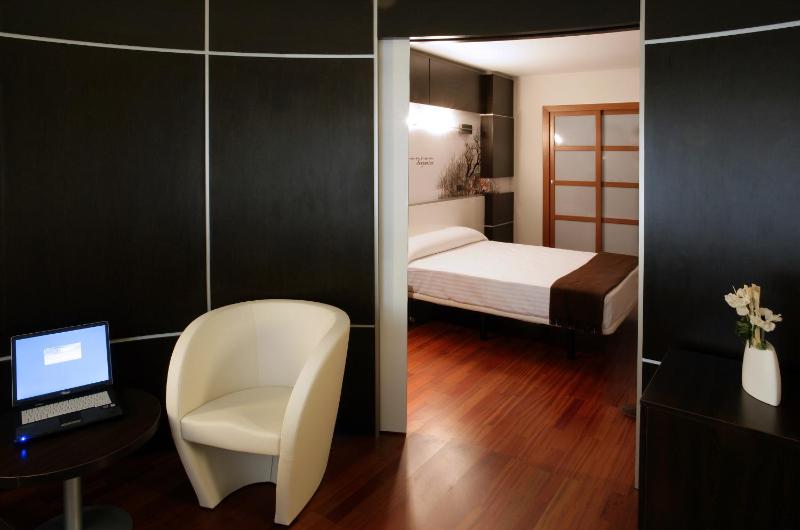 Junior Suite image 2