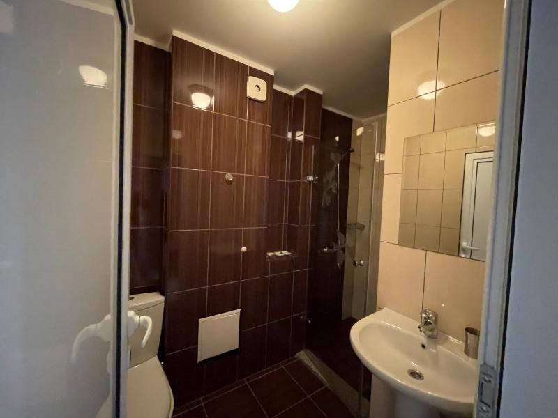 Quadruple Room image 2