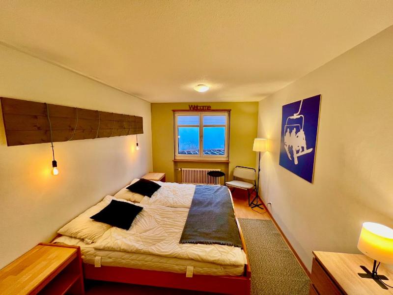 Double Room with Shared Bathroom image 3