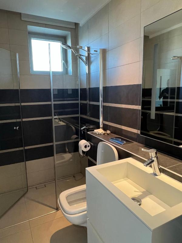 Two-Bedroom Suite image 4