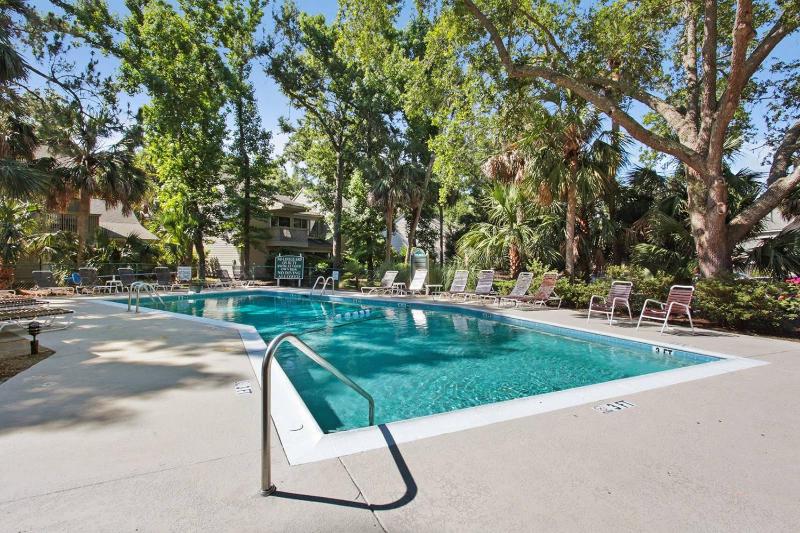 830 Ocean Cove - image 10
