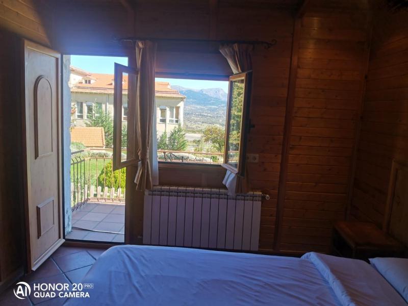 Bungalow image 1