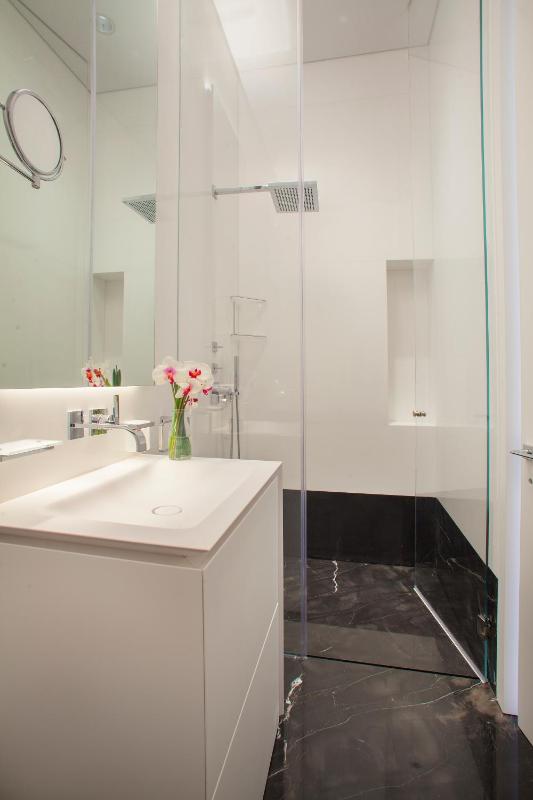 Family Two-Bedroom Suite (2 Adults + 2 Children) image 1