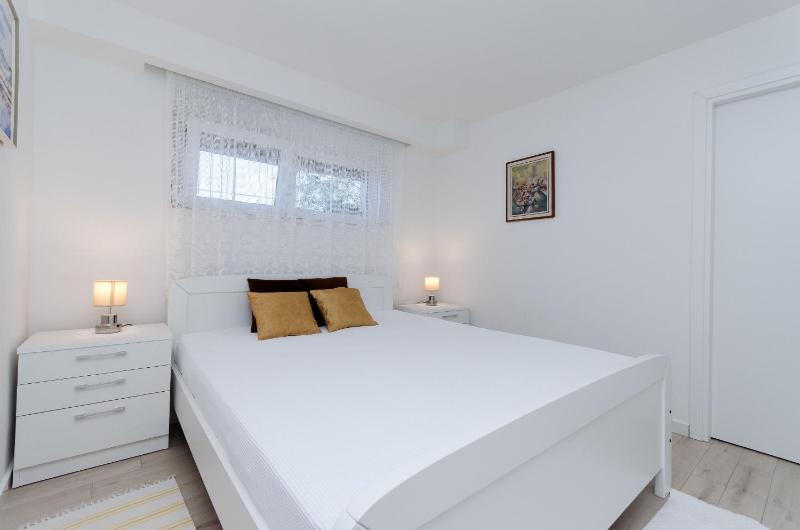 Apartment Draga - image 3