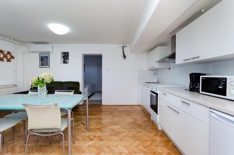 Apartment Draga - image 20
