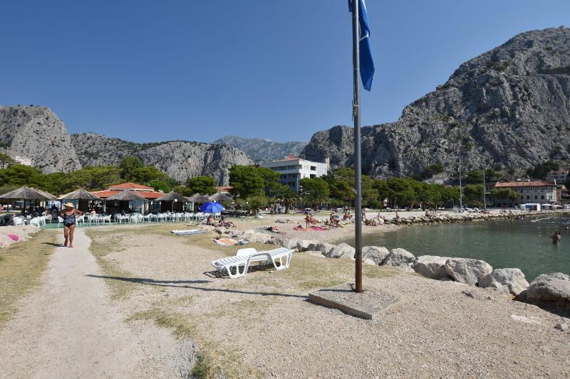 Apartment Sreta - image 13