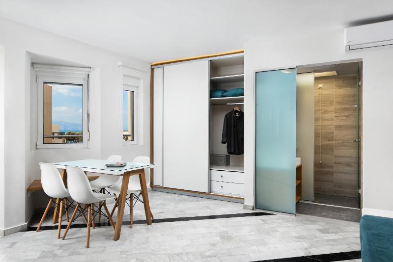 Deluxe Apartment image 3
