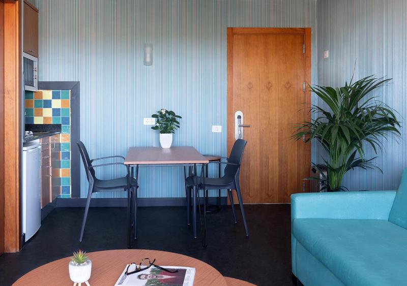 One-Bedroom Apartment (2 Adults) image 3