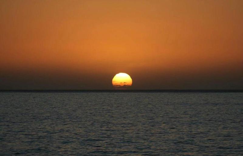 MAKTUB SUNSET COTTAGE A Images