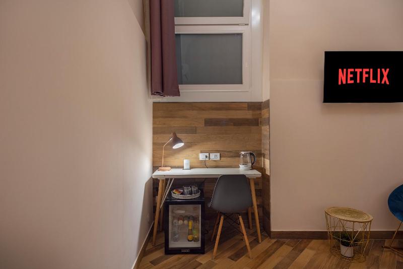 Tredici Boutique Rooms - image 14