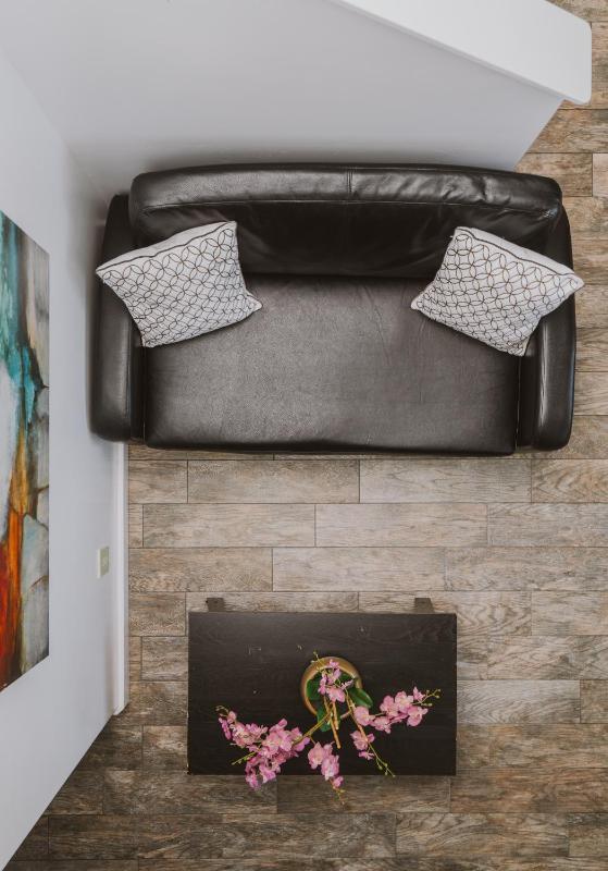 King Suite with Sofa Bed image 4
