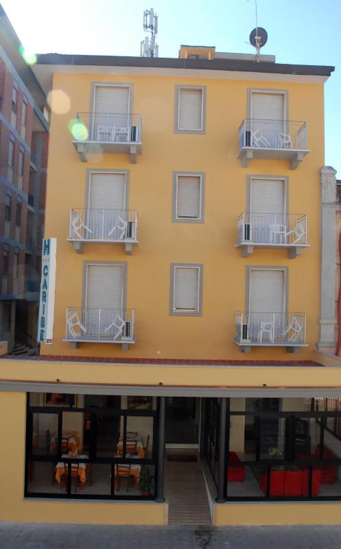 Hotel Caribe - image 11