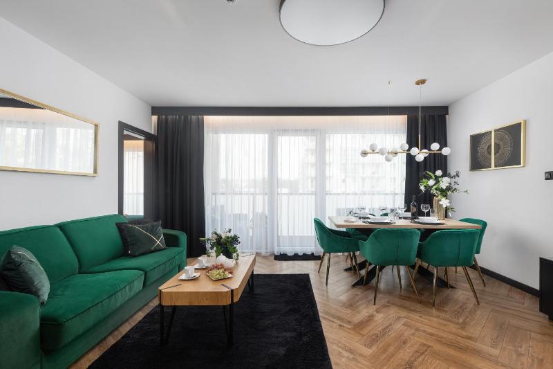 Baltini Premium Apartament Kasprowicza 20 A-B z basenem saunami i jacuzzi - image 24