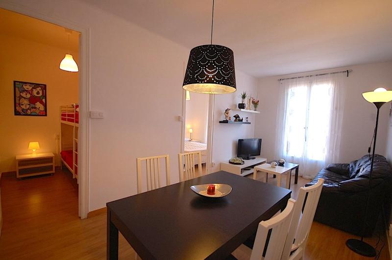 Three-Bedroom Apartment image 4