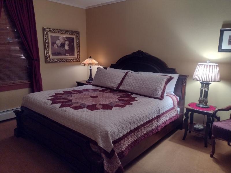 King Suite image 4