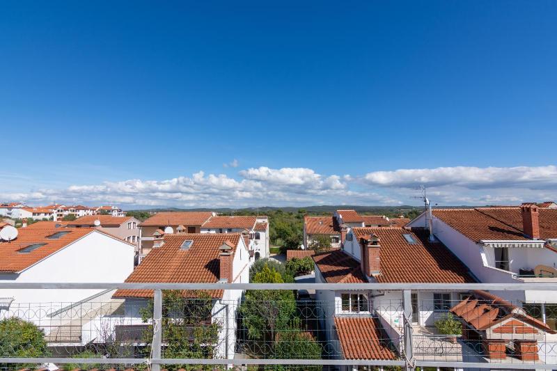 One-Bedroom Apartment with Terrace image 3