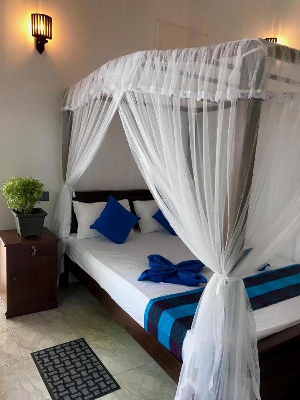 Bisandu guesthouse - image 11