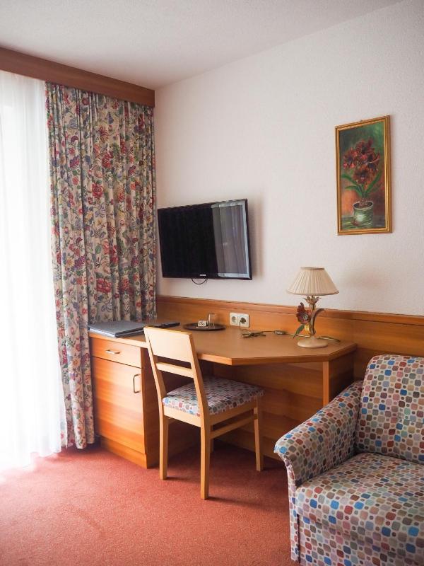 Single Room image 1