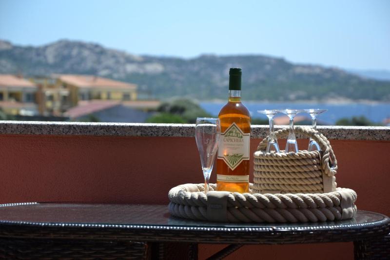 Suite with Sea View and Terrace image 4