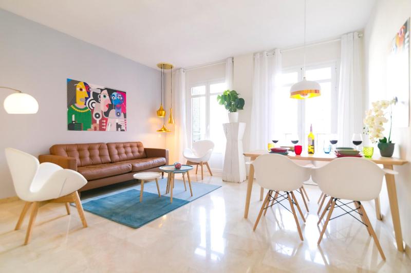 Agua V & seasonal pool by ELE Apartments Images