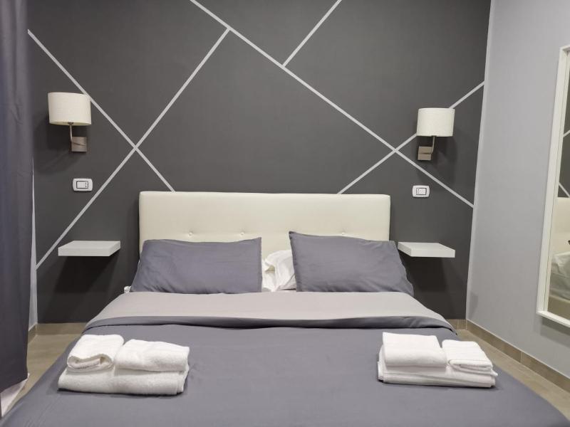 Standard Double Room image 4