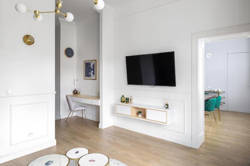 Deluxe Apartment image 3