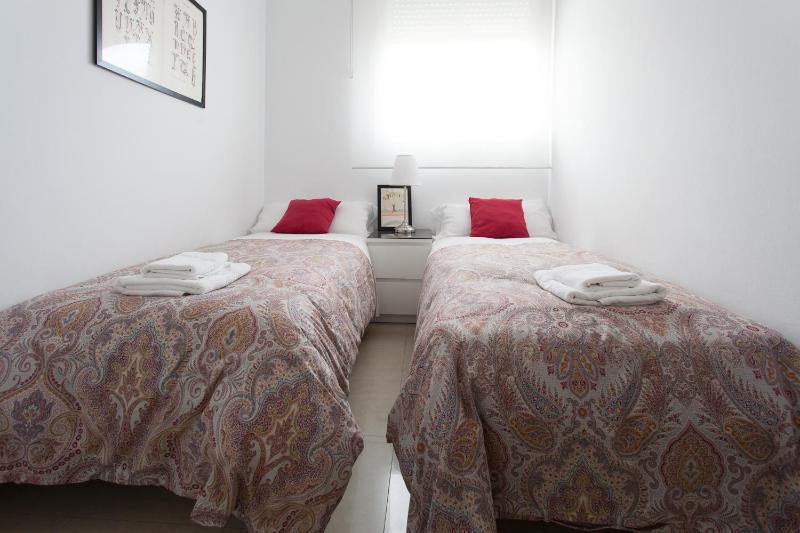 Apartamentos Diaber San Leandro - image 7
