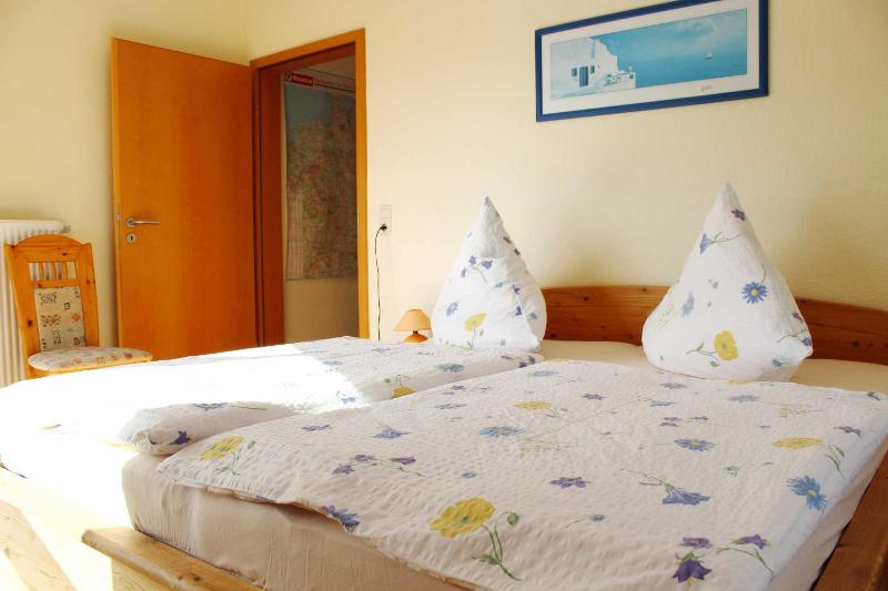 Two-Bedroom Apartment with Balcony and Terrace image 2