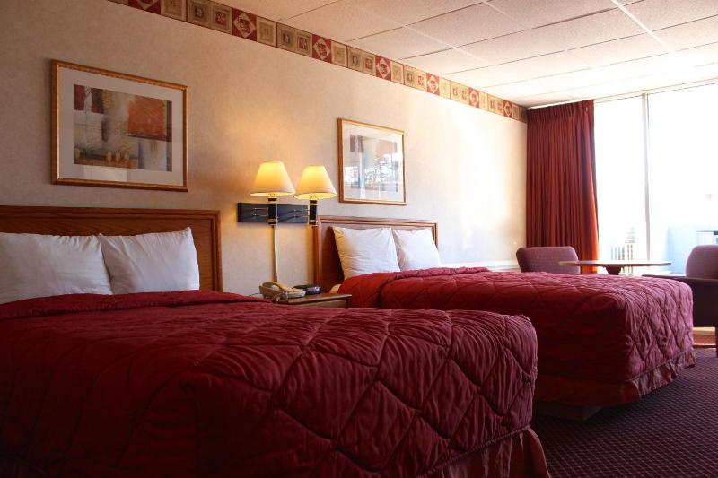 Standard Double Room with Two Double Beds image 4