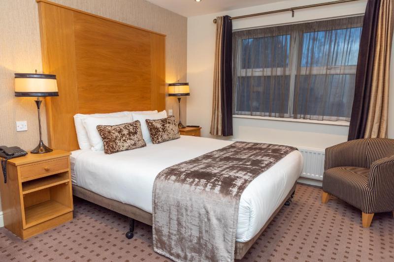 Deluxe Double Room image 3