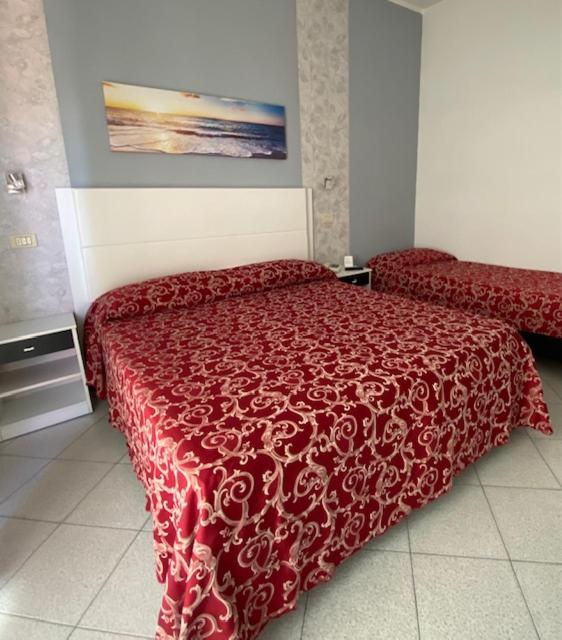 Quadruple Room - Disability Access image 1