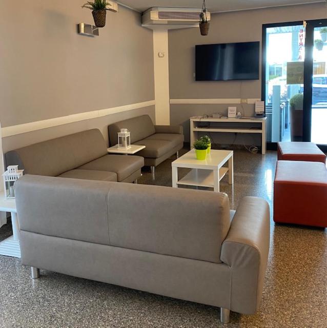 Residence Hotel Mizar - image 25
