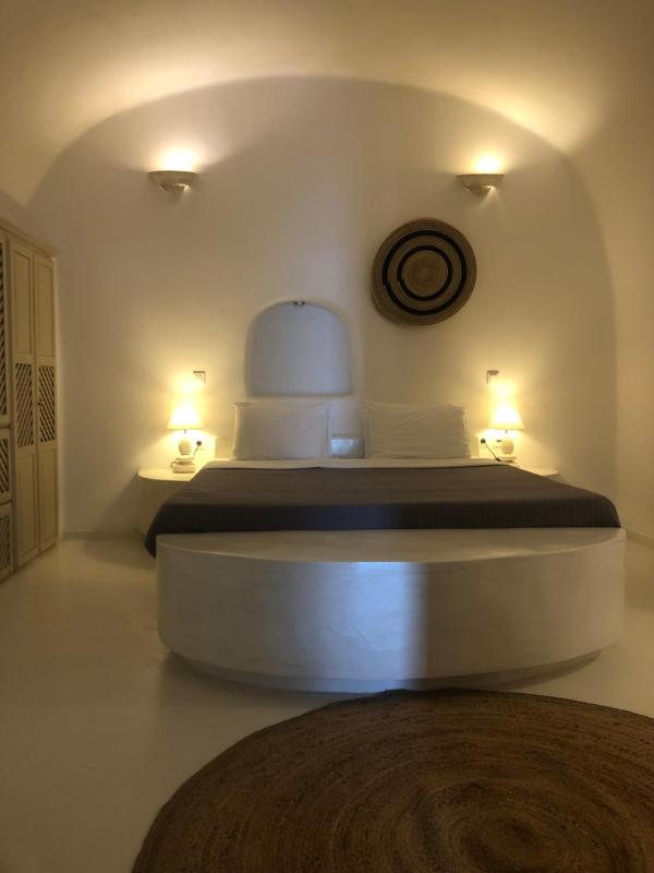Chroma Suites - image 14