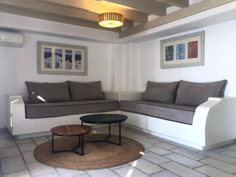 Deluxe Suite with Hot Tub and Caldera View image 4